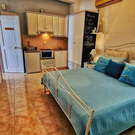 Lägenhet Beachhouse Arkondikó