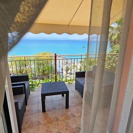 Apartment Beachhouse