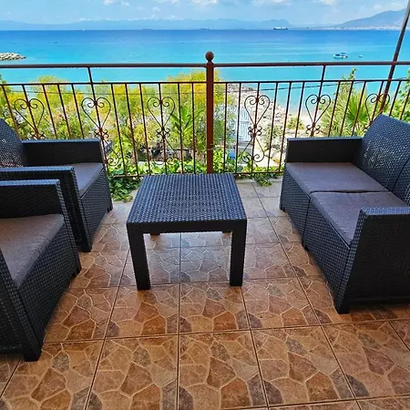 Lägenhet Beachhouse